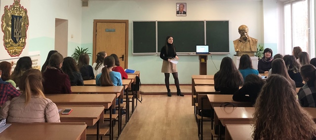 Свергун Ольга розповідає про основні аспекти лінгвопоетики художнього тексту